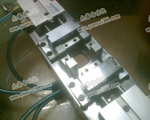 2016全國(guó)農(nóng)業(yè)機(jī)械及夾具治具零部件展覽會(huì)開幕